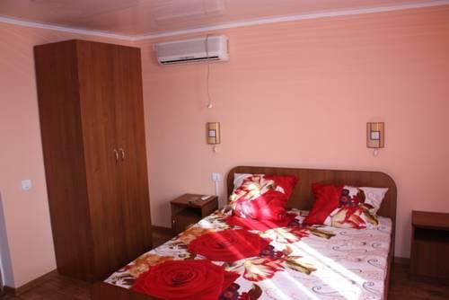 Гостиница Viktoria Guest House Ейск-79